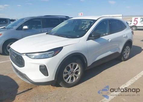 2023 Ford Escape Active z USA, uszkodzony, nr VIN 1FMCU0GN9PUA08521